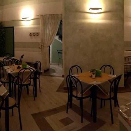 Lungomare Hotel 마리나디세시나 외부 사진